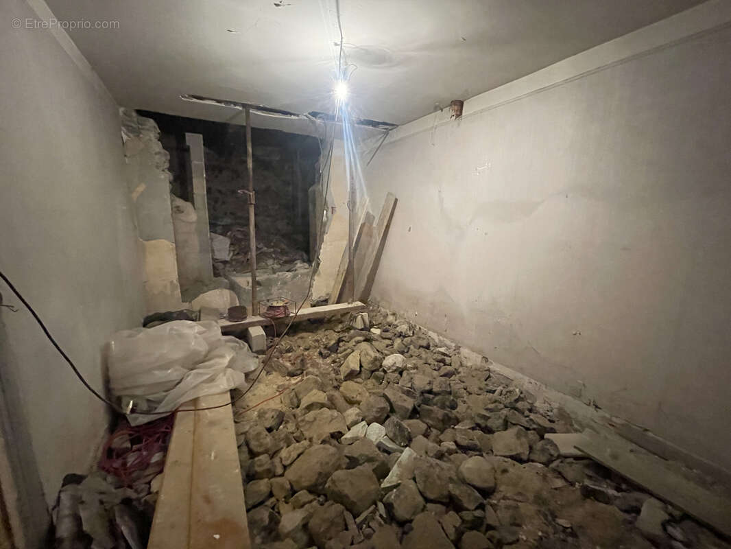 Maison à ROCHEFORT-MONTAGNE