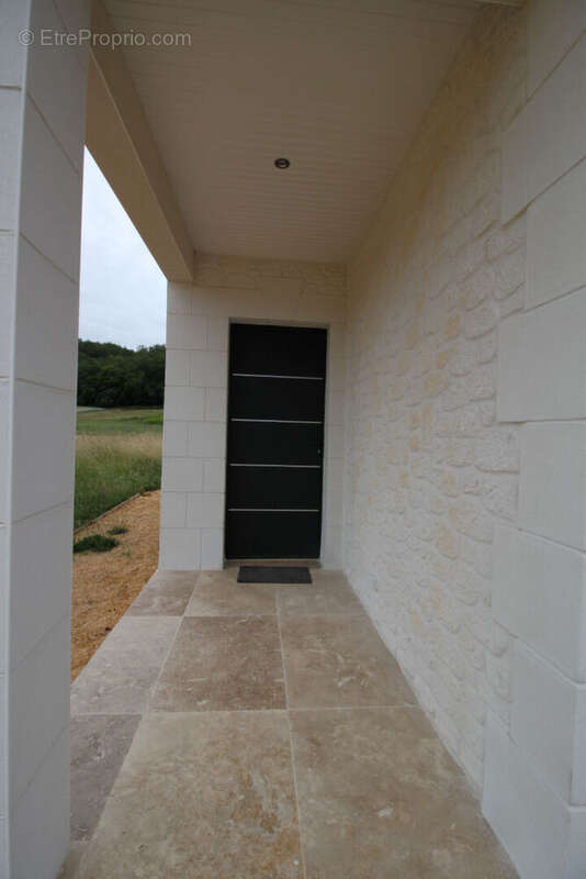Maison Saint-pierre-de-cÔle 4 pièce(s) 110 m2 - photo 3