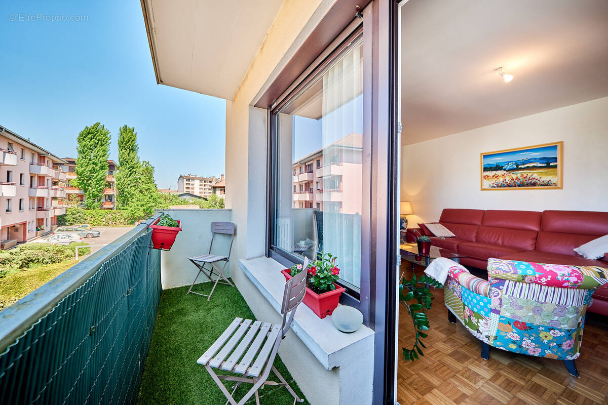 Appartement à MEYTHET