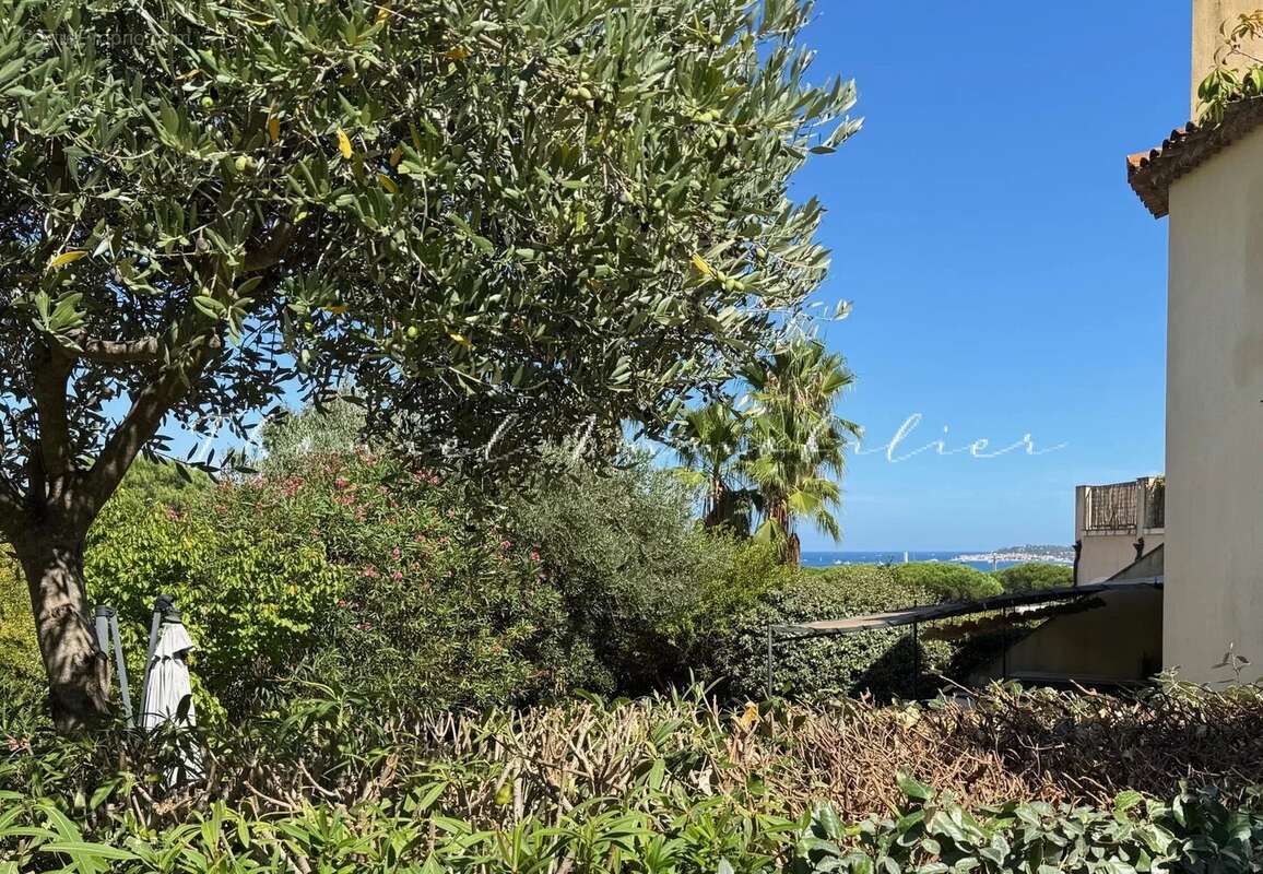 Appartement à GASSIN