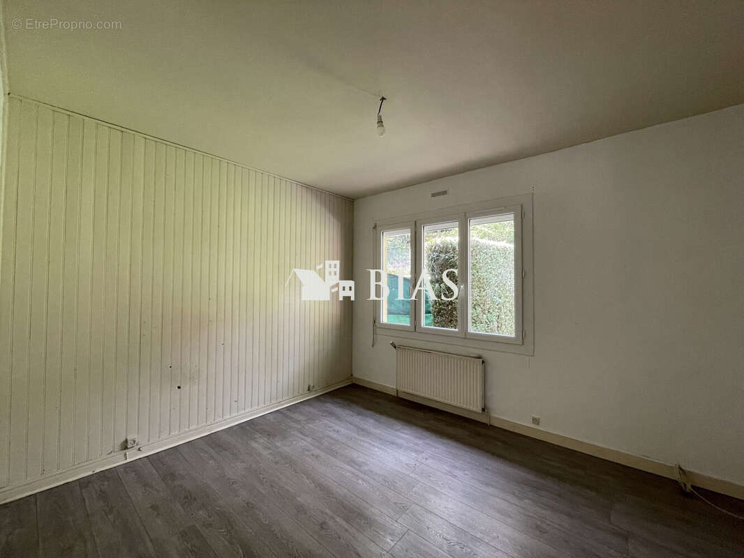 Maison à BEAUMONT-LE-ROGER