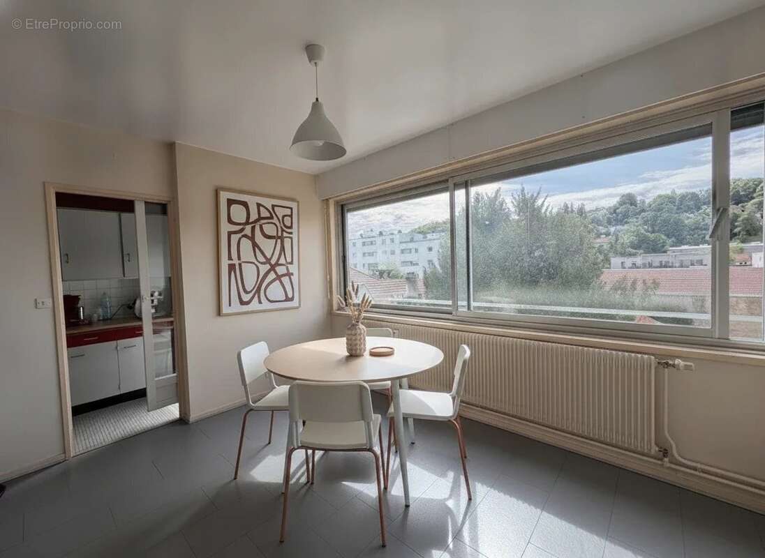 Quartier chaprais grand t2/t3 lumineux - photo 3