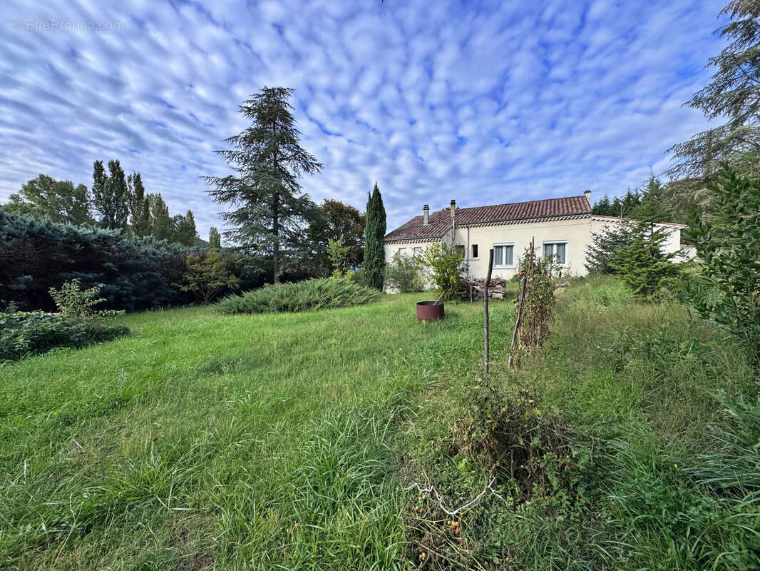 Maison à LE POET-LAVAL