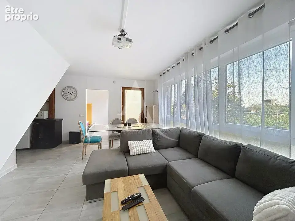 Appartement 5 pièces à vendre à Le Mée-sur-Seine - photo 2