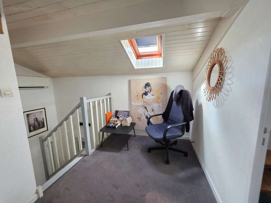 Maison à SAUGNAC-ET-CAMBRAN