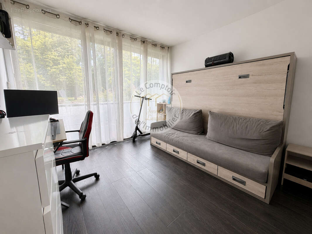 Appartement à MARSEILLE-9E