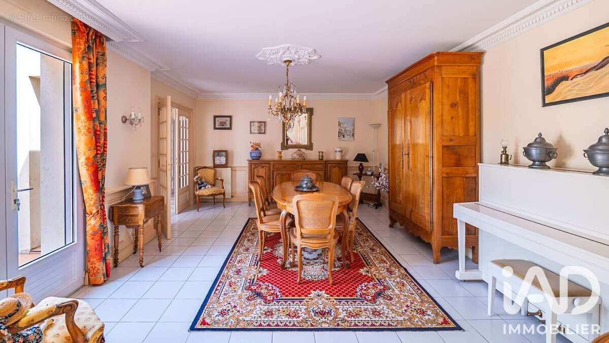 Maison 157 m² à Le Mans  - photo 3