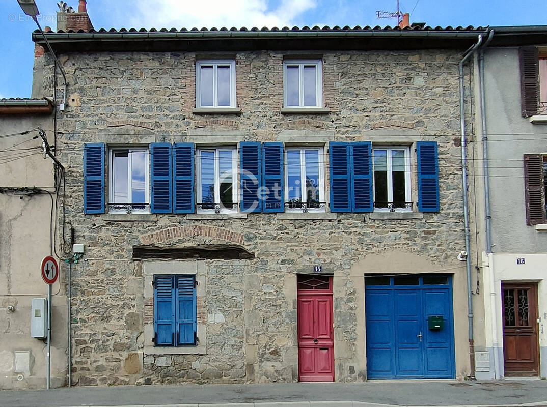 Maison à THIERS