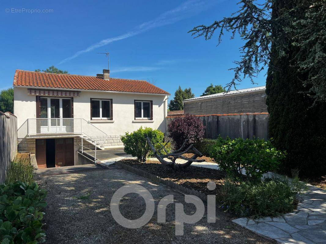 Maison à LA ROCHELLE