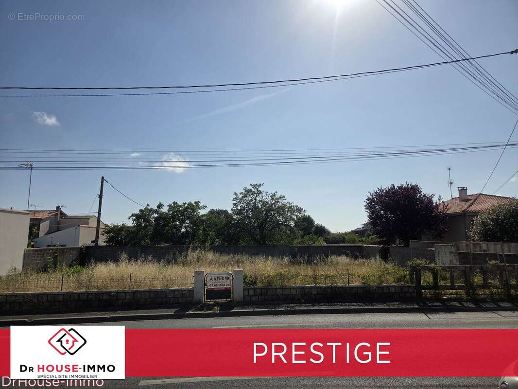 Terrain à LA ROCHELLE