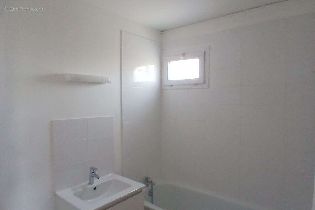 Appartement à MARSEILLE-11E