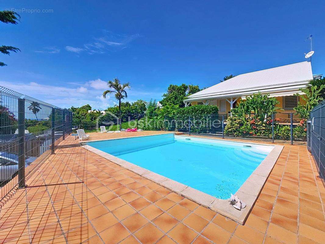 Maison à SAINT-FRANCOIS