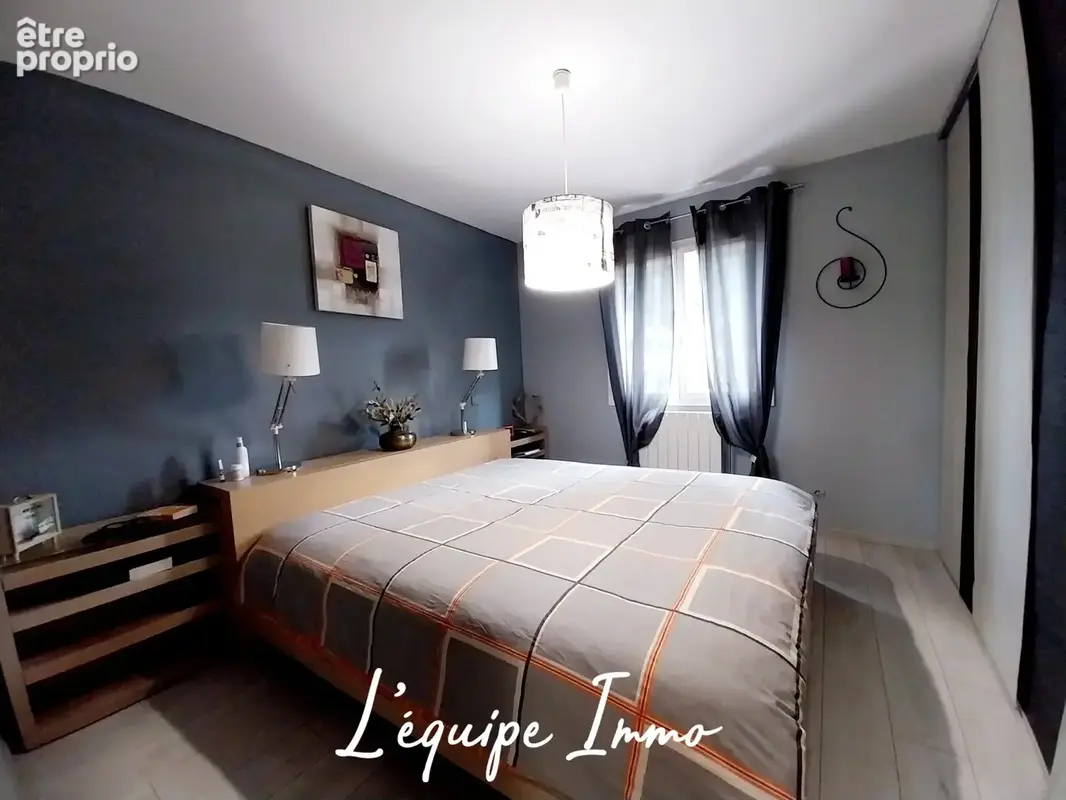 Maison T6 avec piscine et garage - photo 12