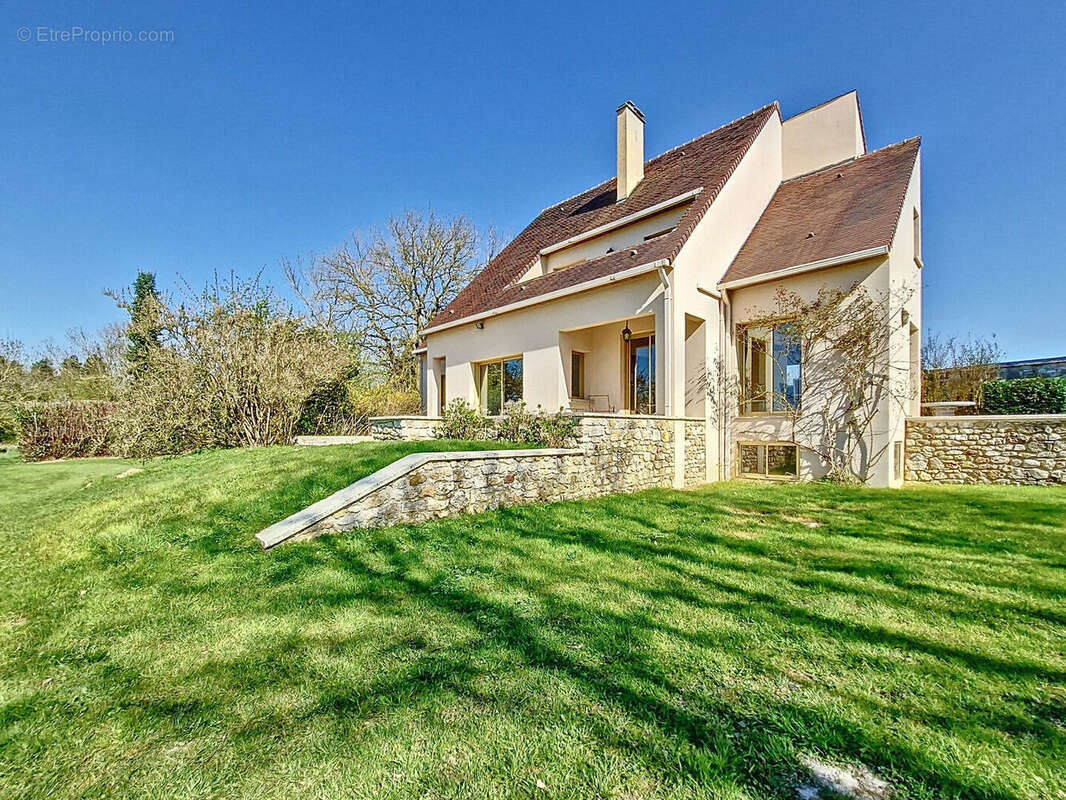 Maison à MAGNY-EN-VEXIN