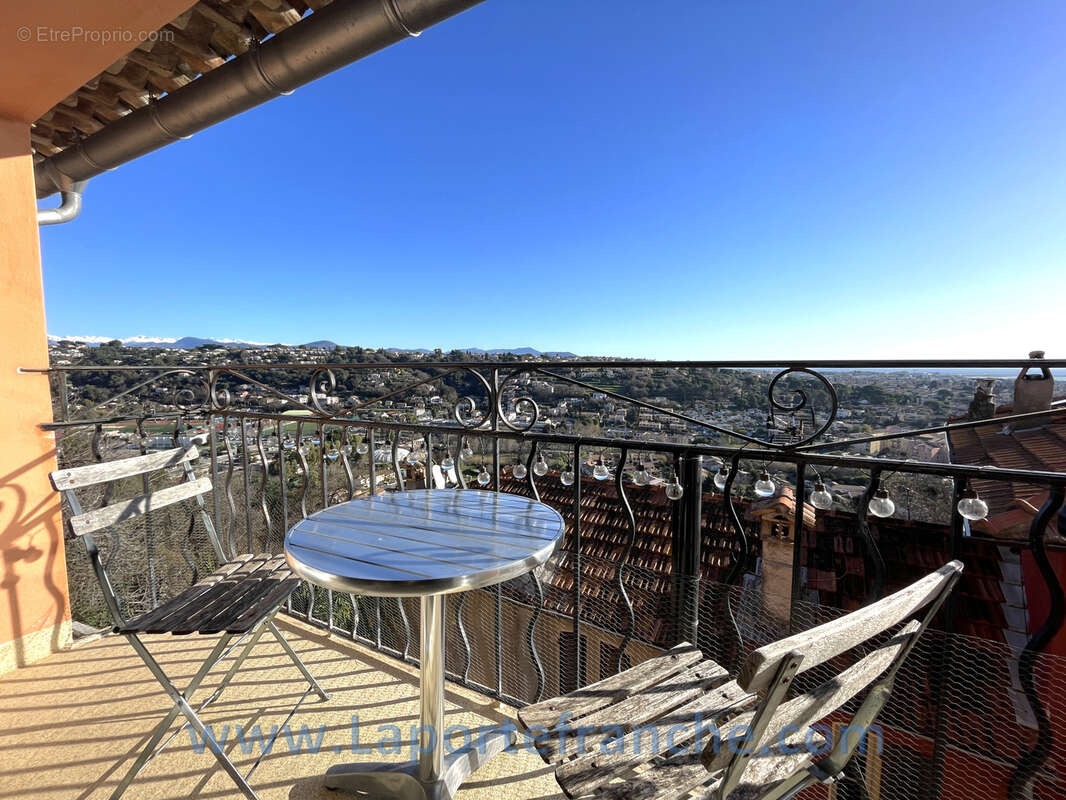 Maison à CAGNES-SUR-MER