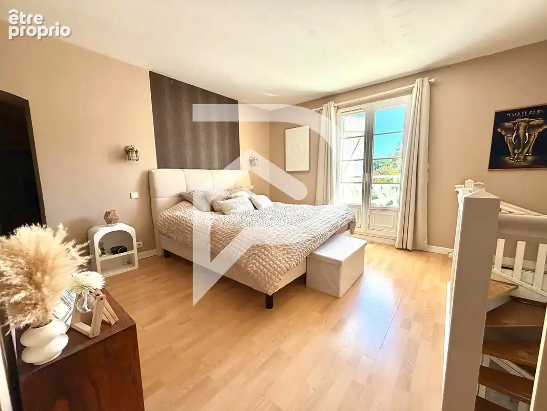 Maison MONT 7 pièces 145 m² avec piscine - photo 8