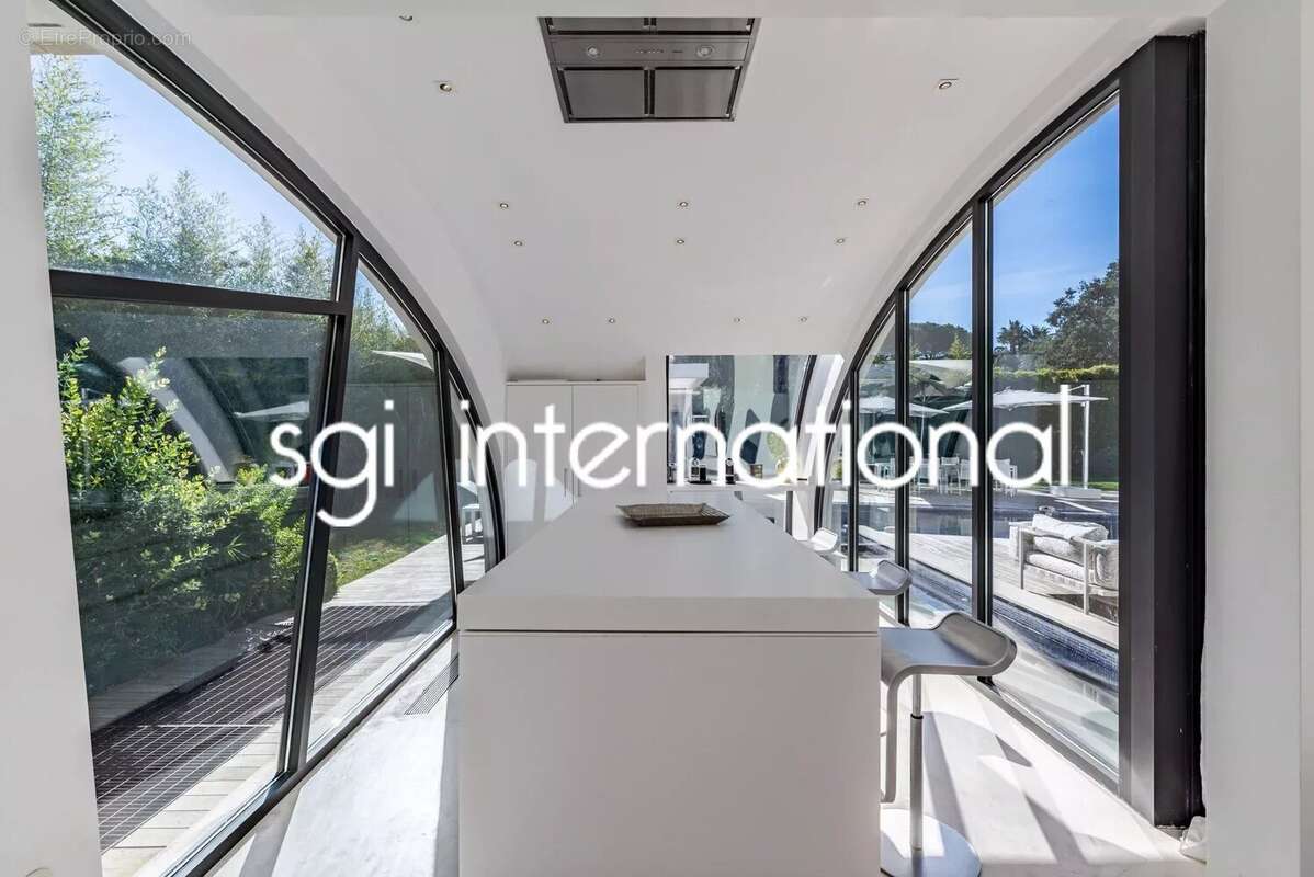 Maison à RAMATUELLE