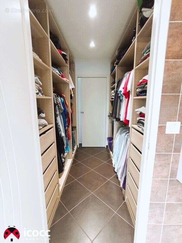 Maison à CHATEAU-GUIBERT