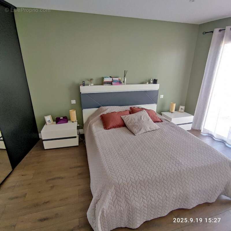 Maison à PAREMPUYRE