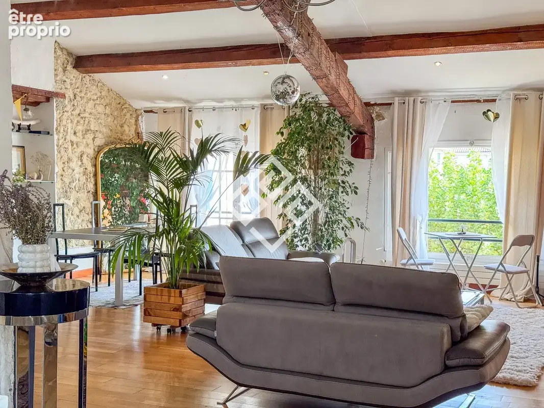 Appartement de caractère- 133 m2 - 4 pièces - photo 3