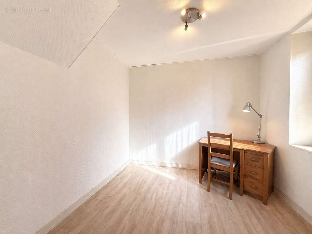 Appartement à CHANAS