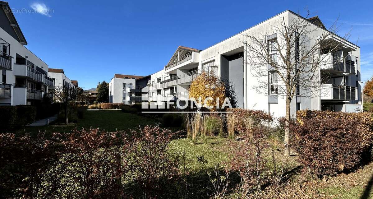 Appartement à REIGNIER