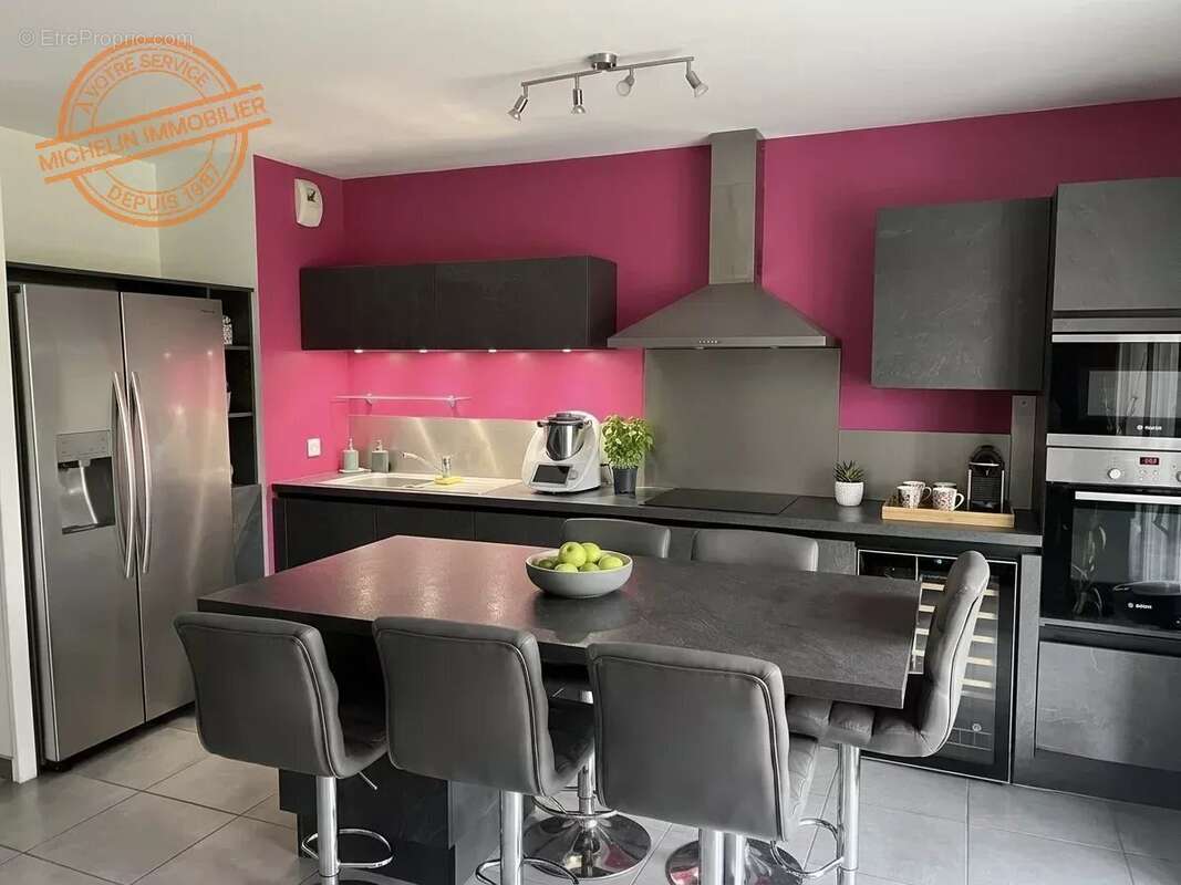 Appartement 4 pièces 82 m² à vendre à Bron (69500) - photo 7