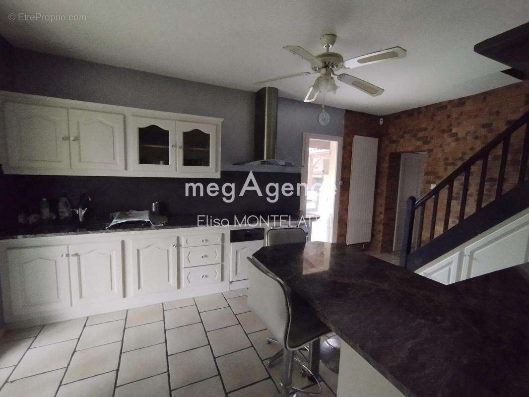 Maison à LES EGLISOTTES-ET-CHALAURES