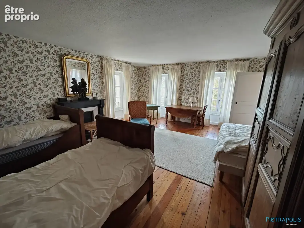 Maison 9 pièces 305 m² à vendre à Mercurey (71640) - photo 9
