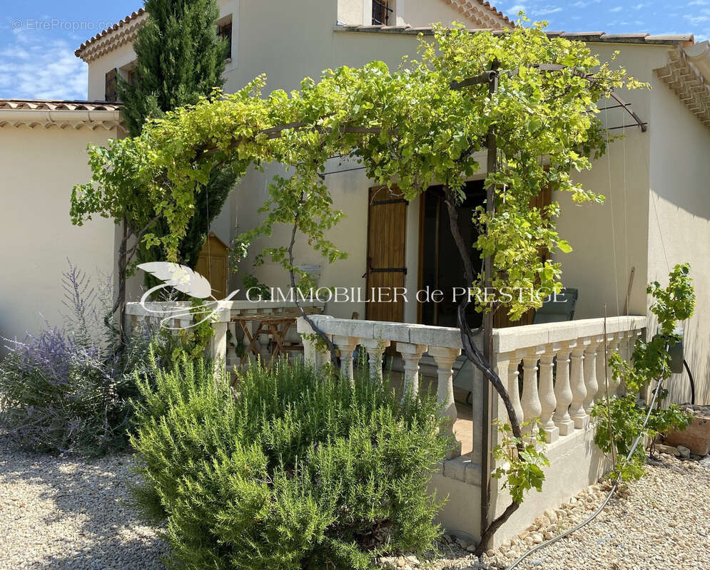 Maison à CAROMB
