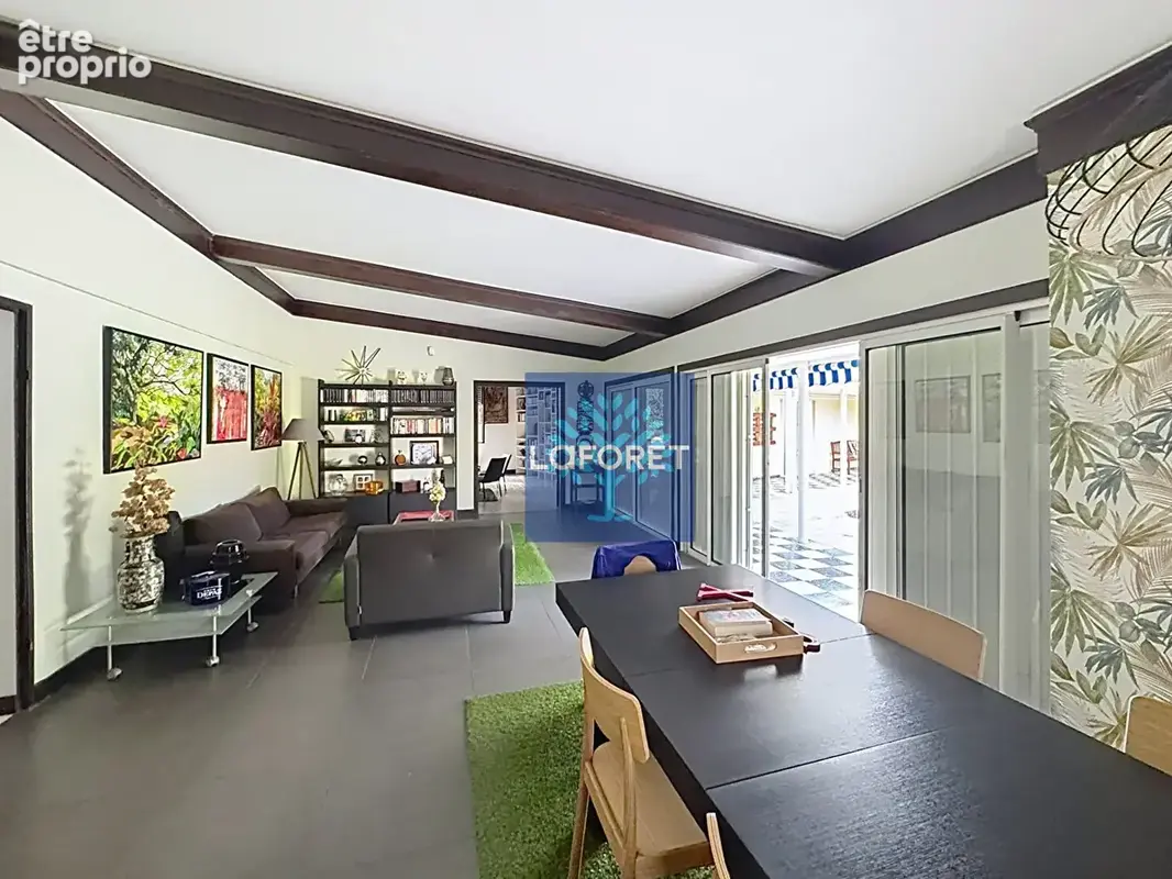 A vendre : Une magnifique villa T6 avec une seconde villa secondaire T3 à Fort-de-France - photo 3
