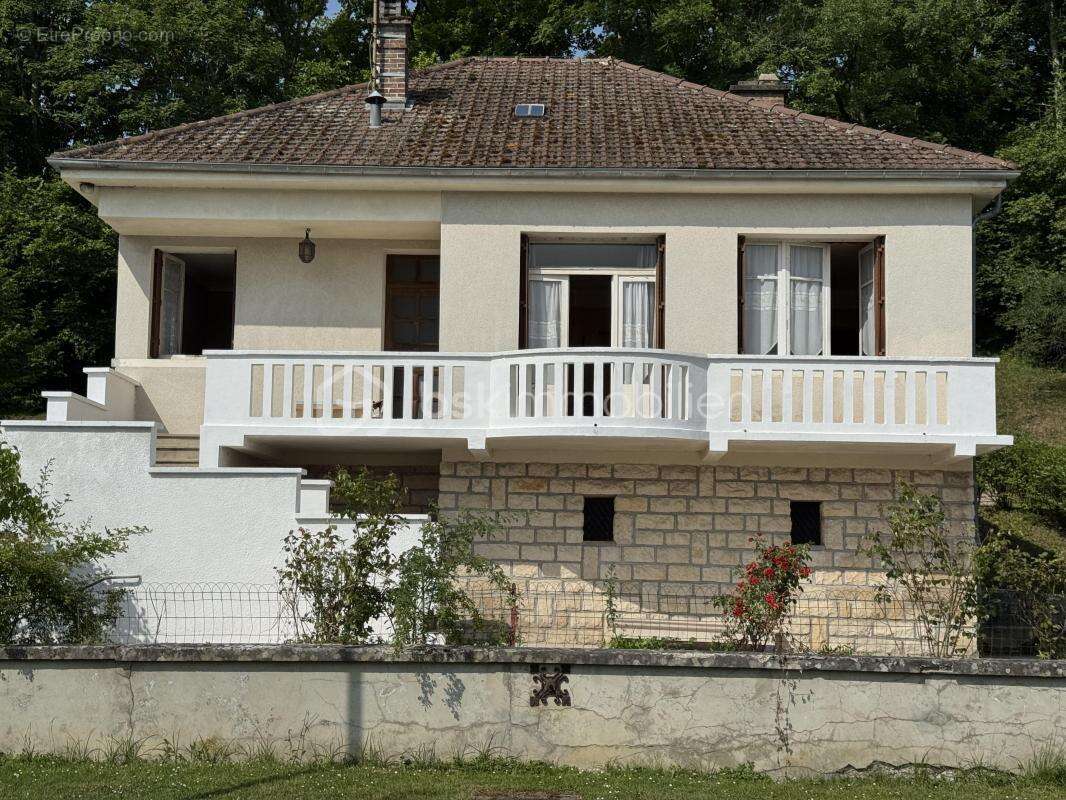 Maison à BAR-SUR-SEINE