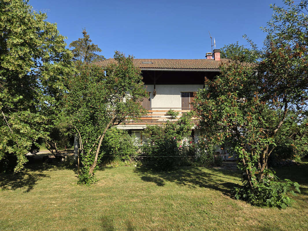 Maison de 226m2 à Doubs sur un terrain de 869 m2 - photo 20