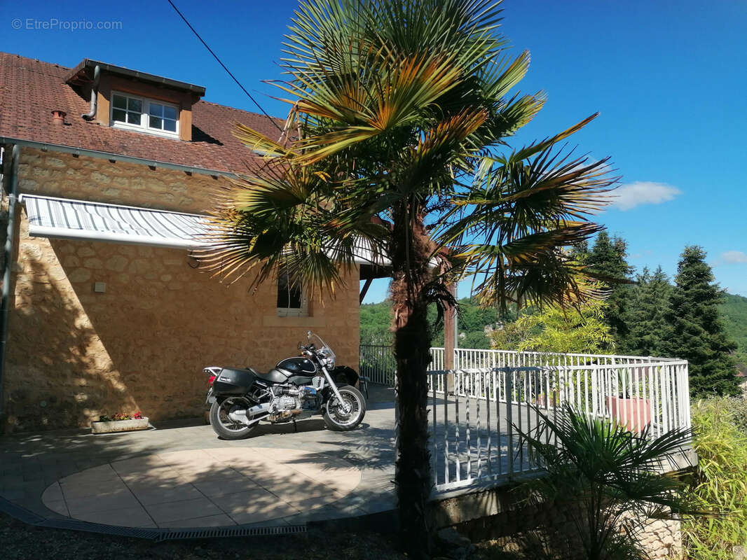 Maison en pierre avec grange - photo 4