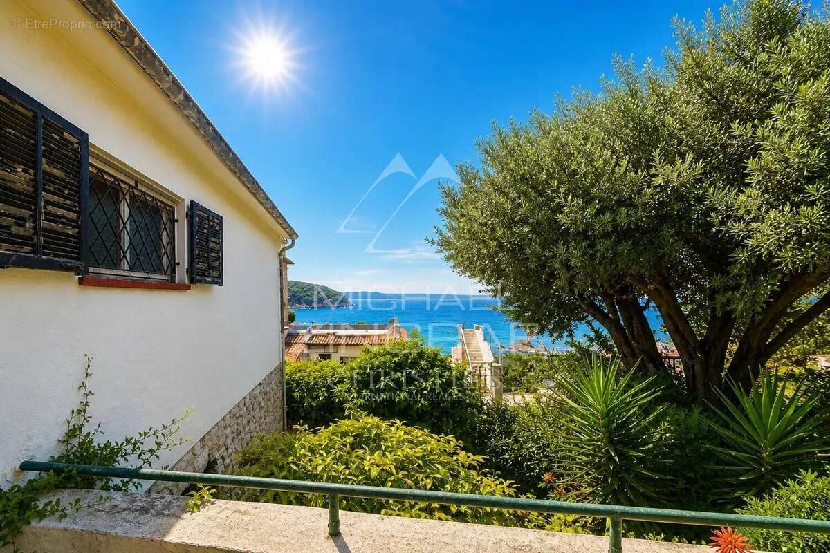 Maison à CAP-D'AIL