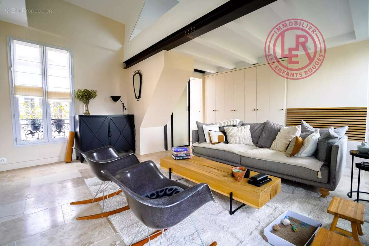 Appartement à PARIS-11E