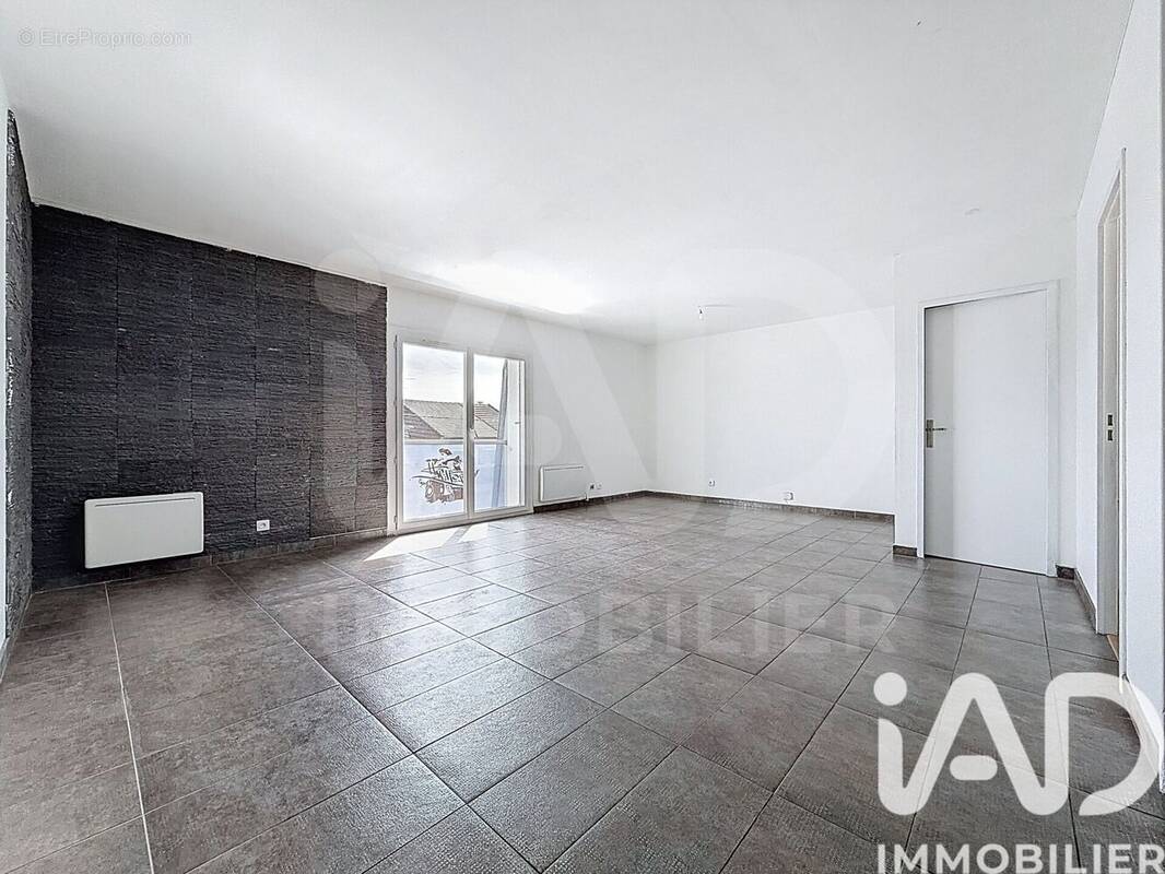 Photo 1 - Appartement à PONTAULT-COMBAULT