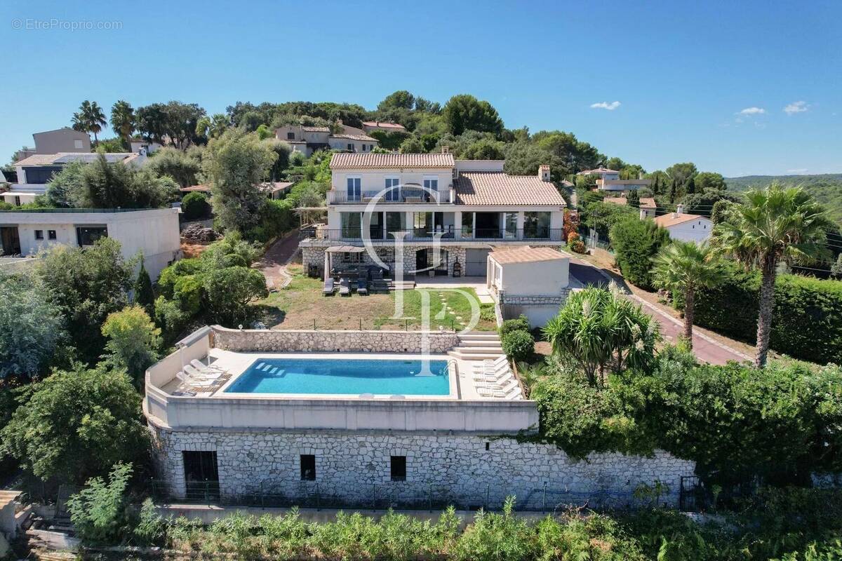 Maison à ANTIBES