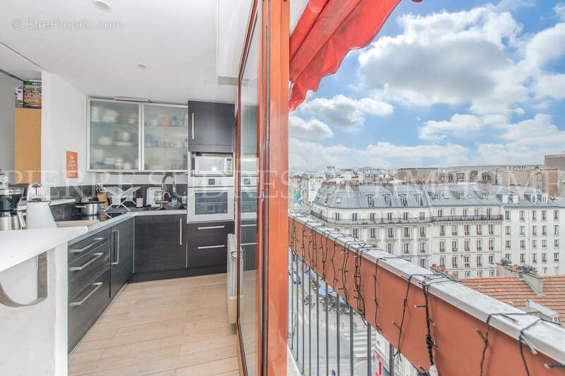 Appartement à PARIS-11E