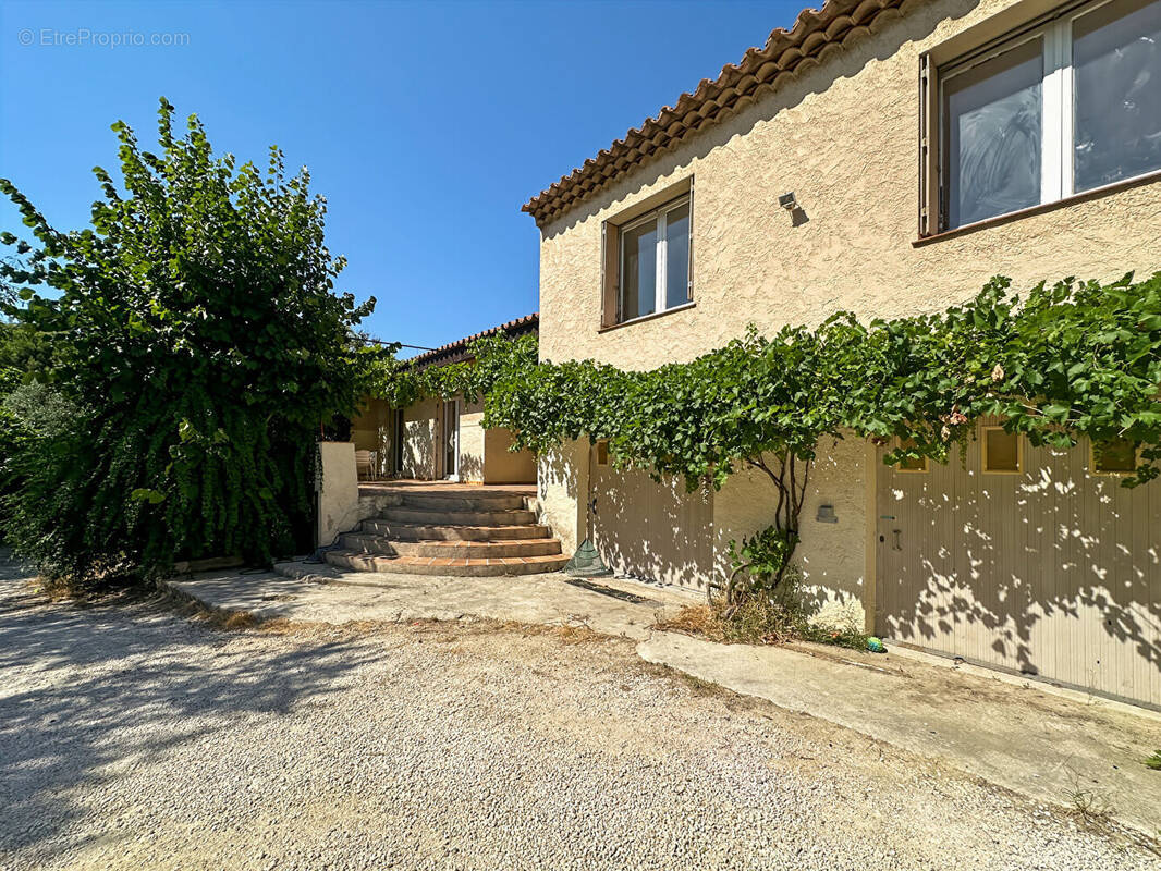 Maison à ENSUES-LA-REDONNE