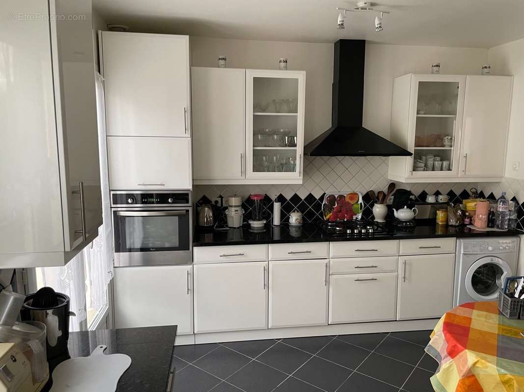 Maison à SARTROUVILLE