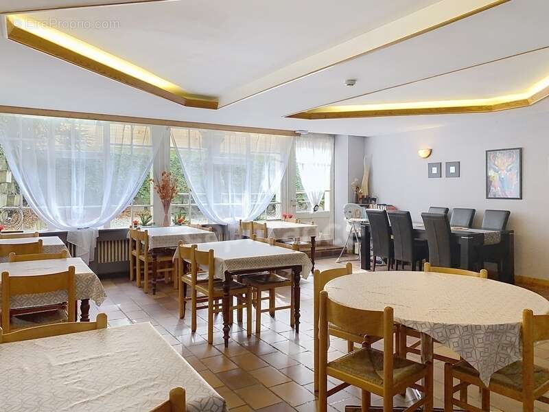 Commerce à SAINT-GERVAIS-LES-BAINS