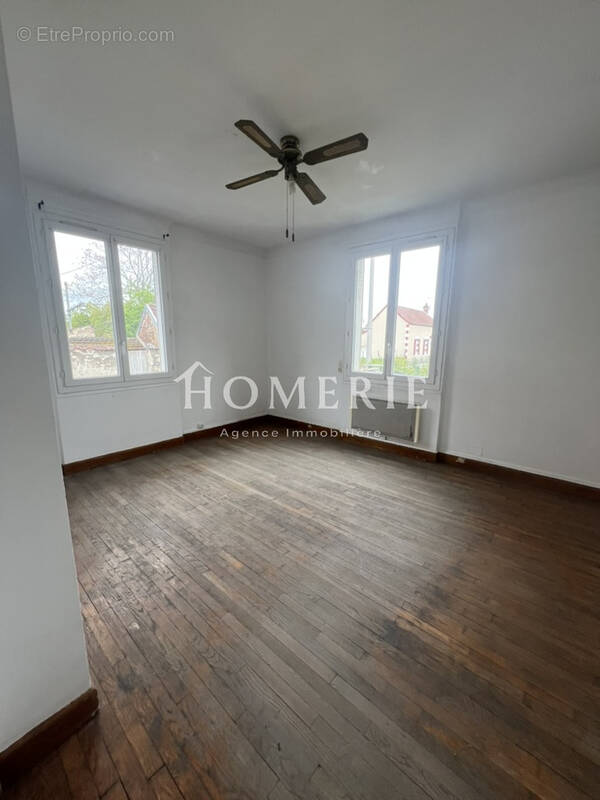 Appartement à COSNE-COURS-SUR-LOIRE