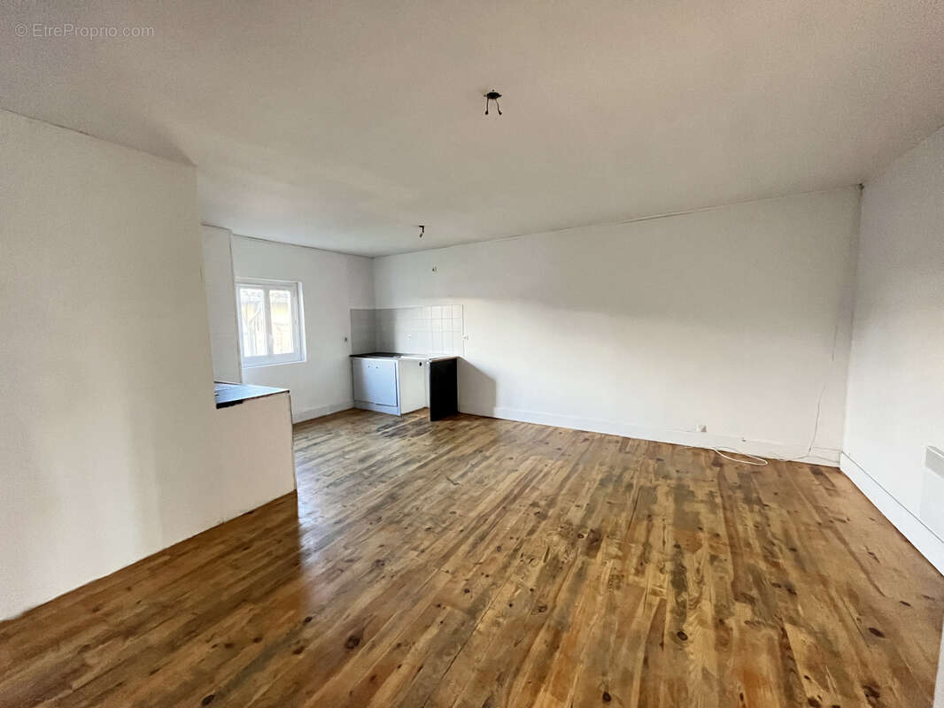 Appartement à L&#039;ISLE-EN-DODON