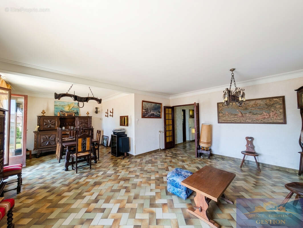Maison 5 pièces - 111m2 - photo 3