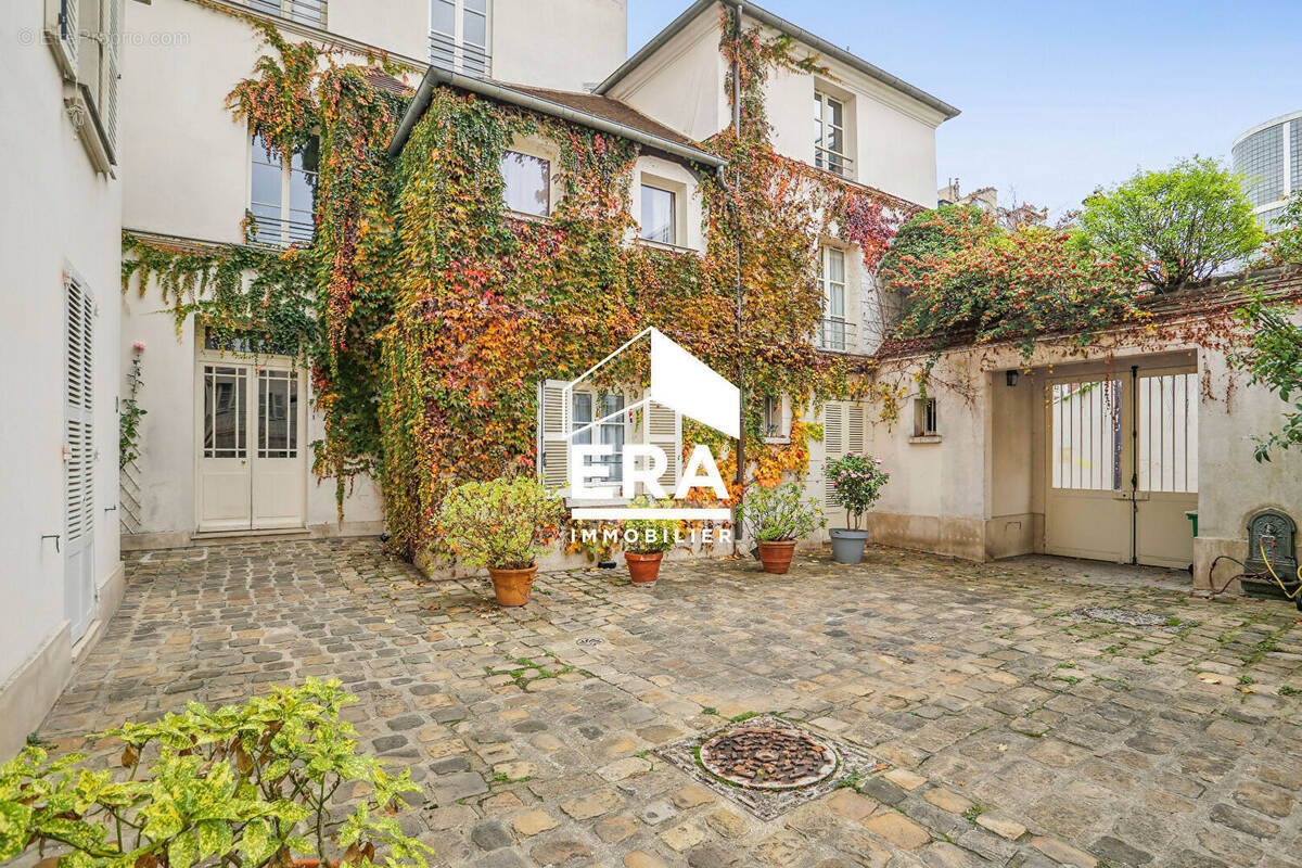 Appartement à PARIS-5E