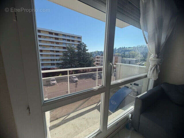 Photo 2 - Appartement à SAINT-ETIENNE