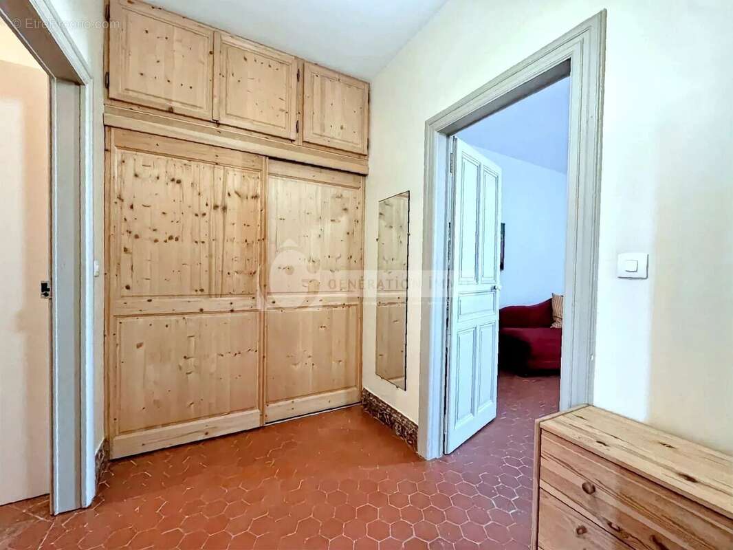 Maison à CHATEAURENARD