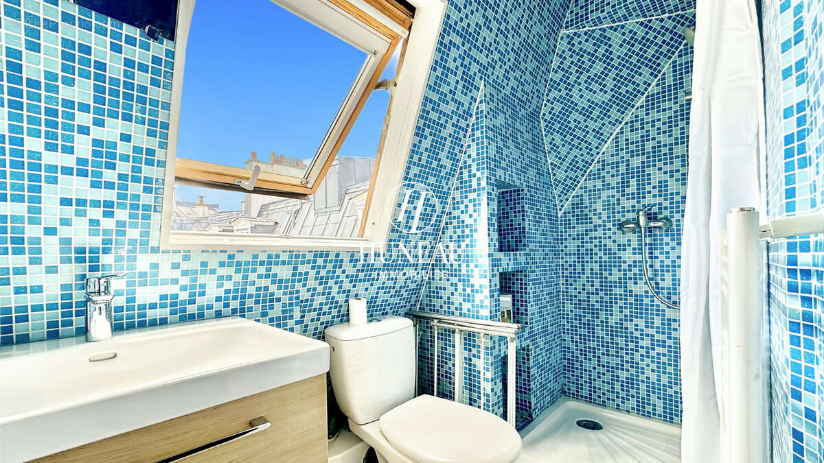 Appartement à PARIS-3E