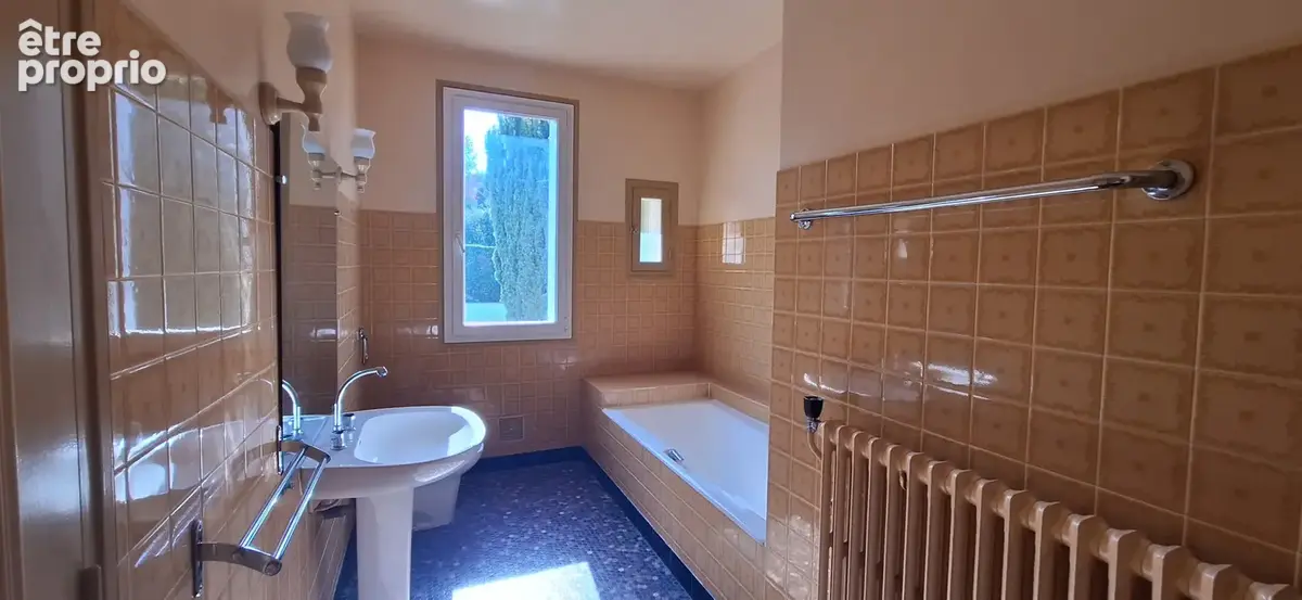 Maison de type 4-5 avec garage et piscine - Saint Laurent les Tours - photo 12